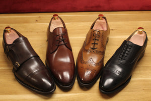 Oxfords vs. Derbies: The subtle difference in elegance and casualness